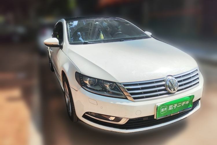 Used Volkswagen FAW-Volkswagen CC 2015 1.8TSI Luxury Model Front Right 45 Deg