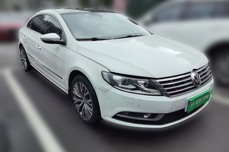 Used Volkswagen FAW-Volkswagen CC 2015 1.8TSI Luxury Model Front Right 45 Deg