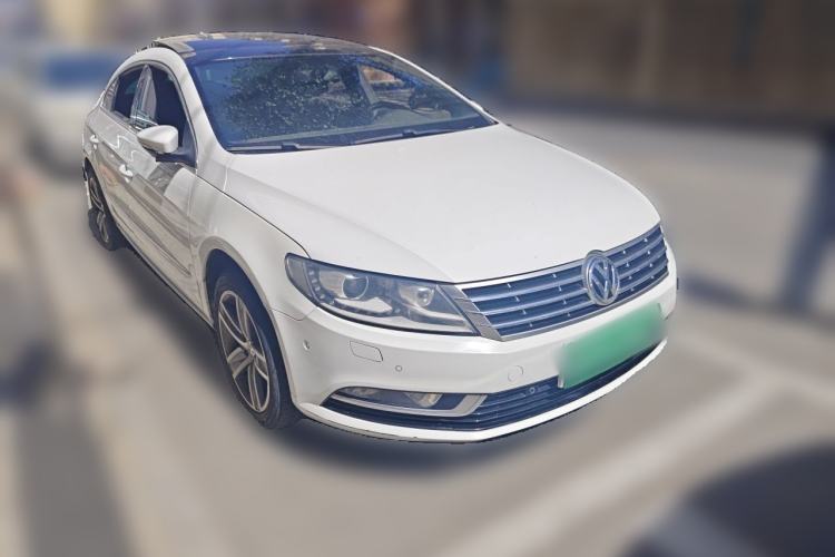 Used Volkswagen FAW-Volkswagen CC 2015 2.0 TSI Luxury Model Front Right 45 Deg