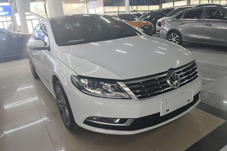 Used Volkswagen FAW-Volkswagen CC 2015 2.0 TSI Luxury Model Front Right 45 Deg