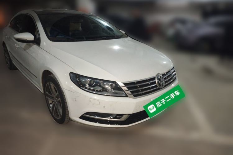 Used Volkswagen FAW-Volkswagen CC 2015 1.8TSI Luxury Model Front Right 45 Deg