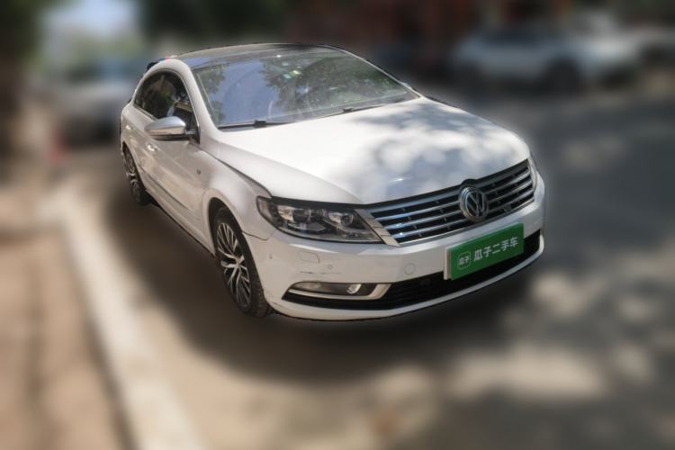 Used Volkswagen FAW-Volkswagen CC 2015 3.0 FSI V6 Front Right 45 Deg