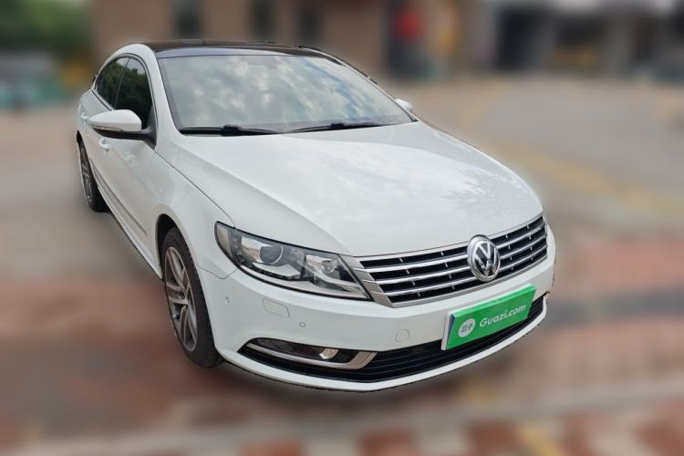 Used Volkswagen FAW-Volkswagen CC 2015 1.8TSI Luxury Model Front Right 45 Deg