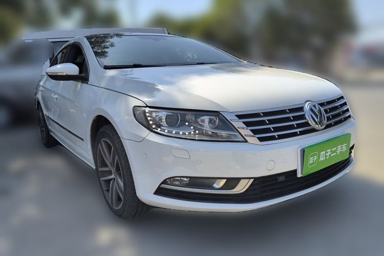 Used Volkswagen FAW-Volkswagen CC 2015 1.8TSI Luxury Model Front Right 45 Deg