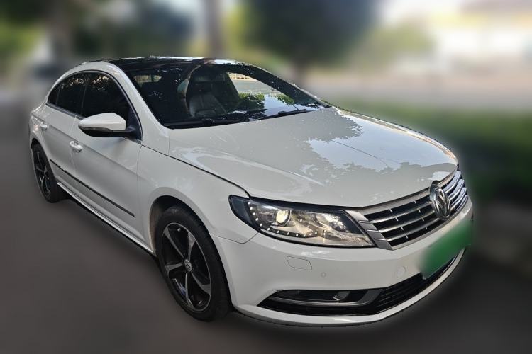 Used Volkswagen FAW-Volkswagen CC 2015 1.8TSI Prestige Model Front Right 45 Deg