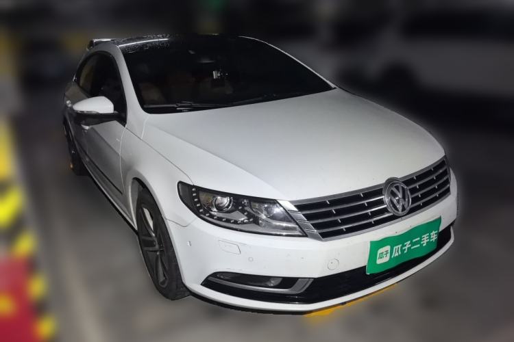 Used Volkswagen FAW-Volkswagen CC 2015 1.8TSI Luxury Model Front Right 45 Deg