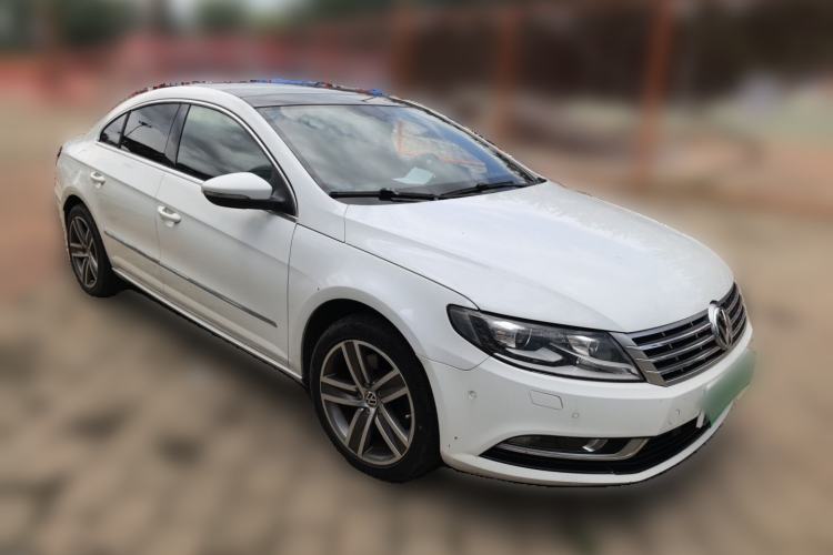 Used Volkswagen FAW-Volkswagen CC 2015 1.8TSI Luxury Model Front Right 45 Deg
