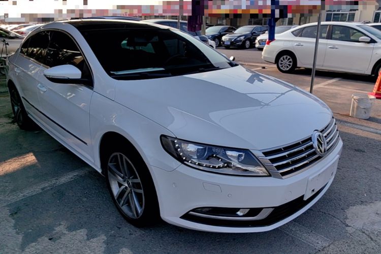 Used Volkswagen FAW-Volkswagen CC 2015 1.8TSI Luxury Model Front Right 45 Deg