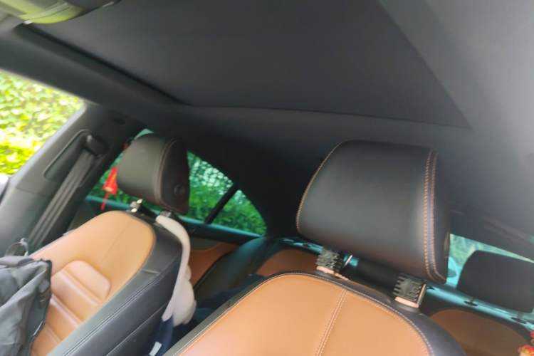 Used Volkswagen FAW-Volkswagen CC 2015 1.8TSI Luxury Model Headliner