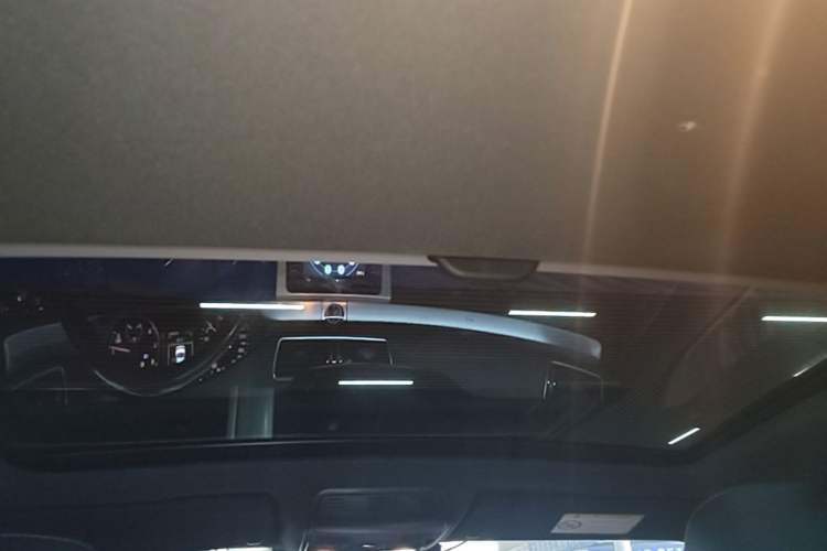 Used Volkswagen FAW-Volkswagen CC 2015 2.0 TSI Luxury Model Headliner