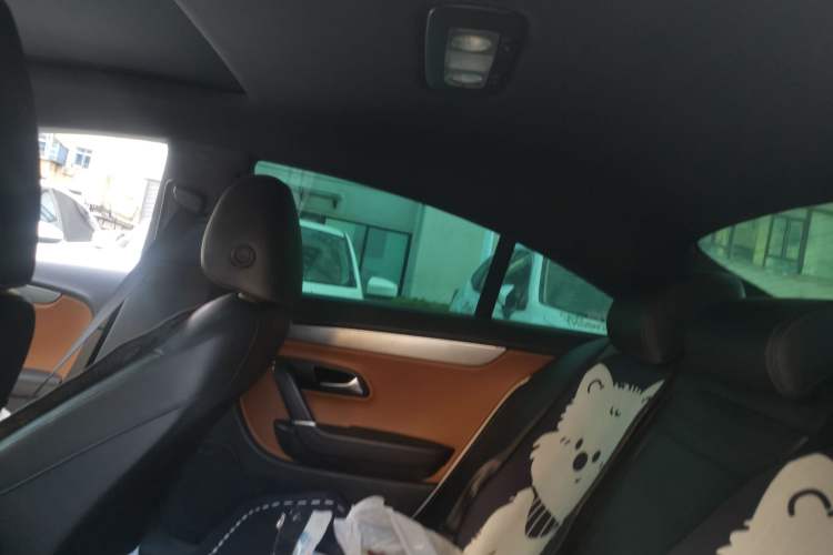 Used Volkswagen FAW-Volkswagen CC 2015 2.0 TSI Luxury Model Headliner