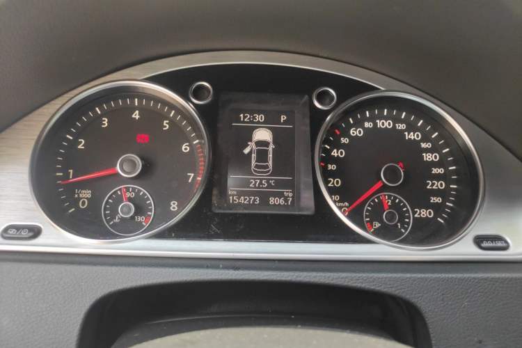 Used Volkswagen FAW-Volkswagen CC 2015 1.8TSI Prestige Model Instrument Cluster