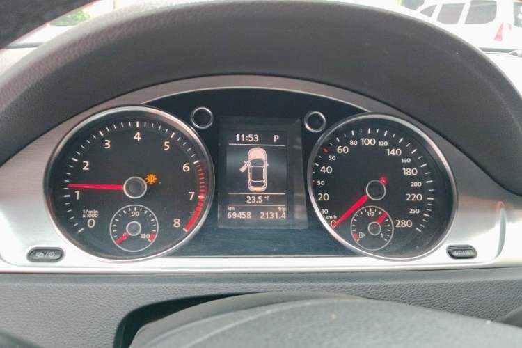 Used Volkswagen FAW-Volkswagen CC 2015 1.8TSI Prestige Model Instrument Cluster
