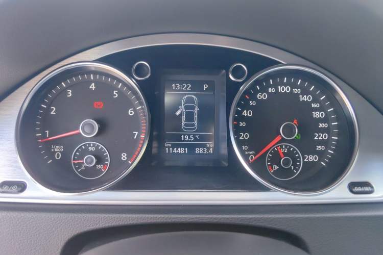 Used Volkswagen FAW-Volkswagen CC 2015 1.8TSI Prestige Model Instrument Cluster