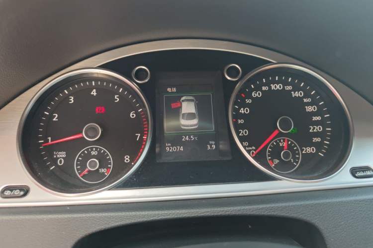 Used Volkswagen FAW-Volkswagen CC 2015 1.8TSI Luxury Model Instrument Cluster