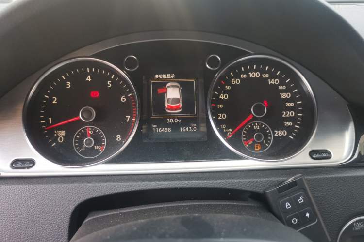 Used Volkswagen FAW-Volkswagen CC 2015 2.0 TSI Luxury Model Instrument Cluster