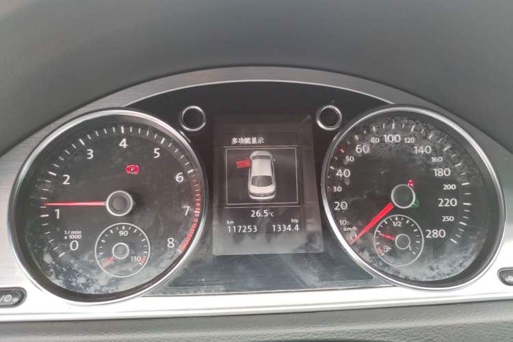 Used Volkswagen FAW-Volkswagen CC 2015 1.8TSI Luxury Model Instrument Cluster