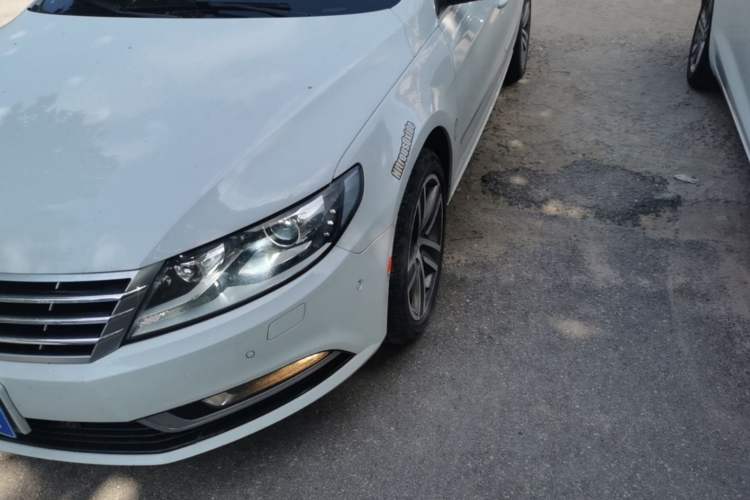 Used Volkswagen FAW-Volkswagen CC 2015 1.8TSI Luxury Model Left Front Headlight