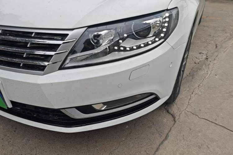 Used Volkswagen FAW-Volkswagen CC 2015 2.0 TSI Luxury Model Left Front Headlight