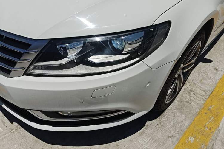 Used Volkswagen FAW-Volkswagen CC 2015 1.8TSI Luxury Model Left Front Headlight