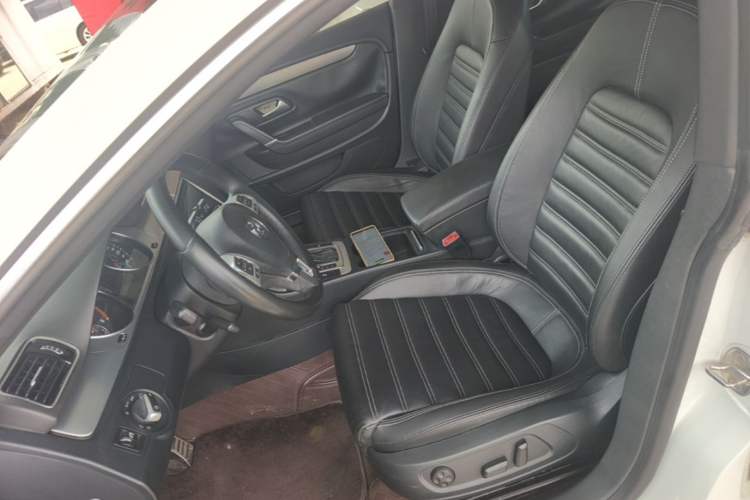 Used Volkswagen FAW-Volkswagen CC 2015 1.8TSI Prestige Model Left Front Seat