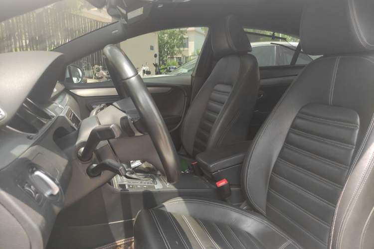 Used Volkswagen FAW-Volkswagen CC 2015 1.8TSI Prestige Model Left Front Seat