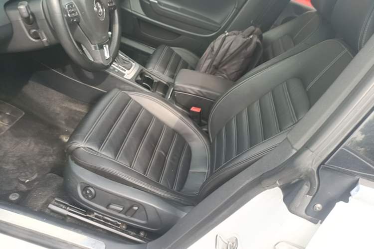 Used Volkswagen FAW-Volkswagen CC 2015 1.8TSI Prestige Model Left Front Seat