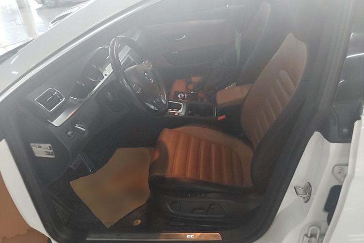 Used Volkswagen FAW-Volkswagen CC 2015 2.0 TSI Luxury Model Left Front Seat