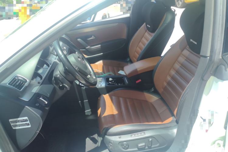 Used Volkswagen FAW-Volkswagen CC 2015 2.0 TSI Ultimate Model Left Front Seat