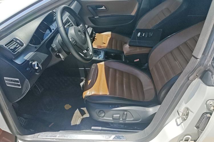 Used Volkswagen FAW-Volkswagen CC 2015 1.8TSI Luxury Model Left Front Seat
