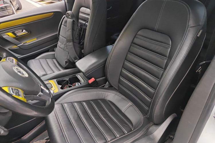 Used Volkswagen FAW-Volkswagen CC 2015 1.8TSI Prestige Model Left Front Seat