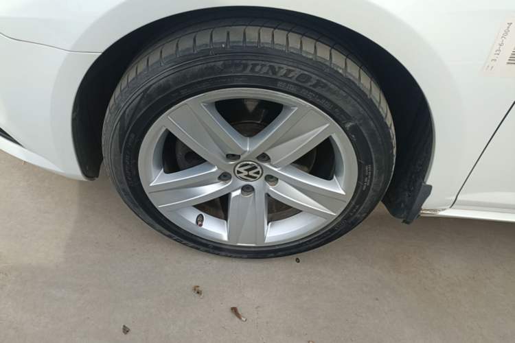 Used Volkswagen FAW-Volkswagen CC 2015 1.8TSI Prestige Model Left Front Wheel Hub