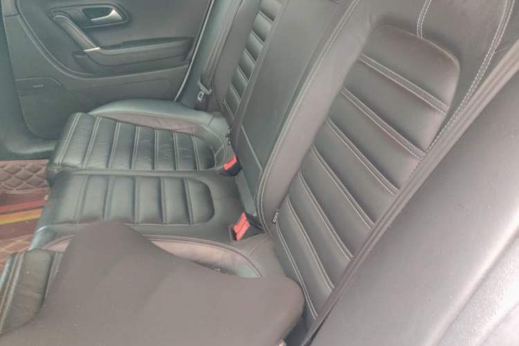 Used Volkswagen FAW-Volkswagen CC 2015 1.8TSI Prestige Model Left Rear Seat