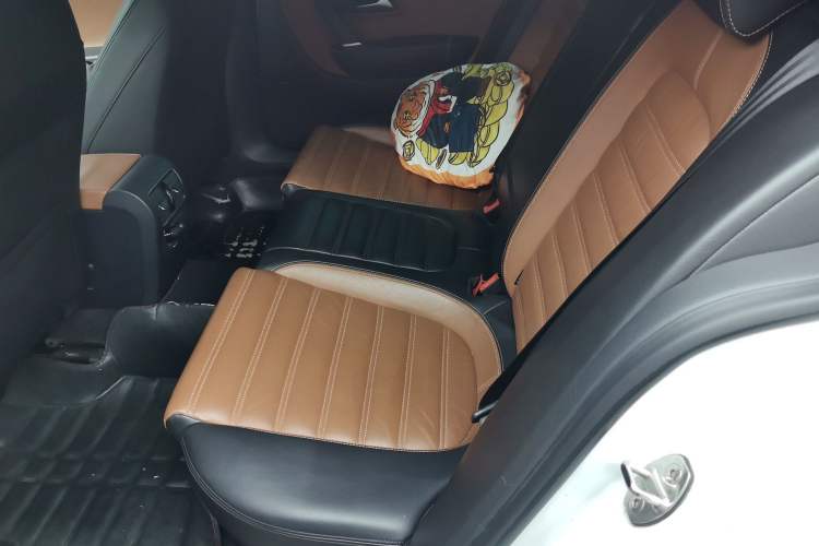 Used Volkswagen FAW-Volkswagen CC 2015 1.8TSI Luxury Model Left Rear Seat