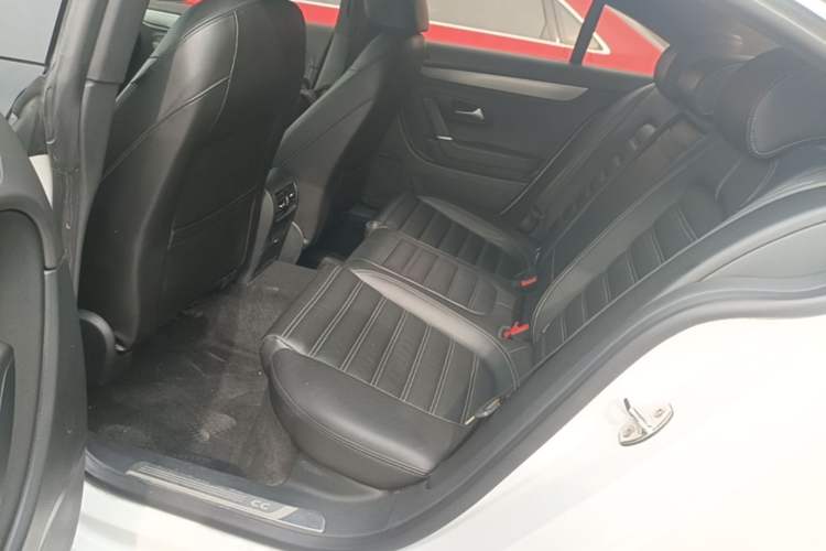 Used Volkswagen FAW-Volkswagen CC 2015 1.8TSI Prestige Model Left Rear Seat