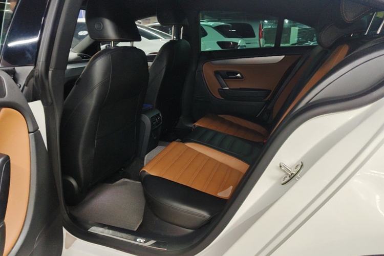 Used Volkswagen FAW-Volkswagen CC 2015 1.8TSI Luxury Model Left Rear Seat