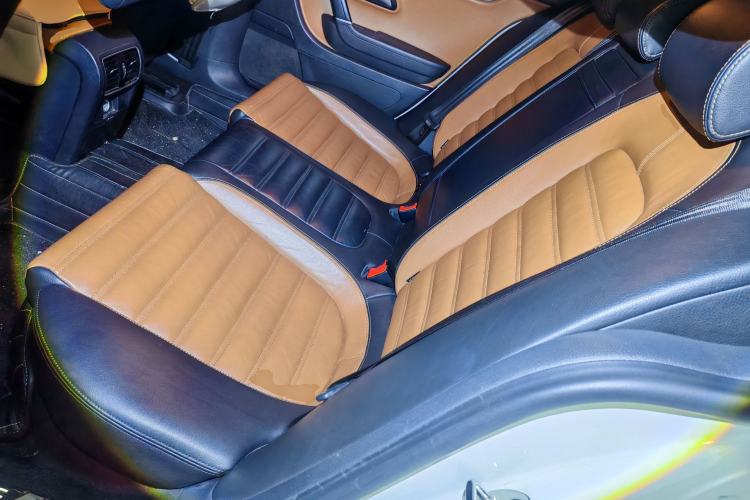 Used Volkswagen FAW-Volkswagen CC 2015 1.8TSI Luxury Model Left Rear Seat