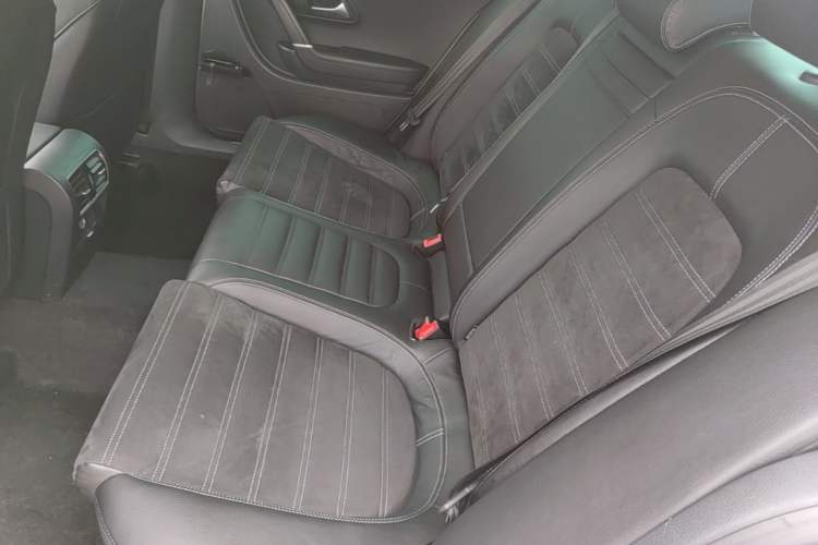 Used Volkswagen FAW-Volkswagen CC 2015 1.8TSI Luxury Model Left Rear Seat