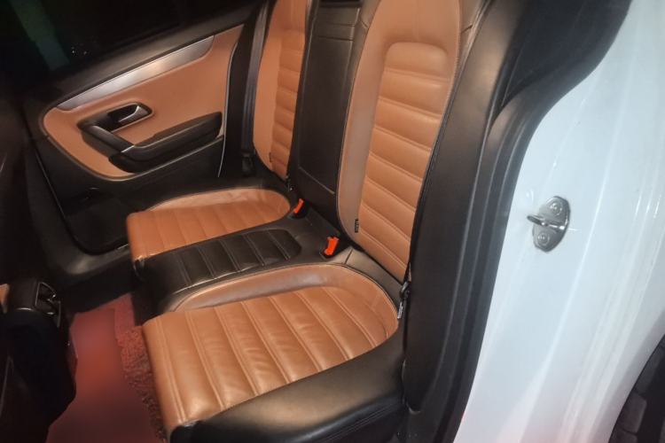 Used Volkswagen FAW-Volkswagen CC 2015 1.8TSI Luxury Model Left Rear Seat