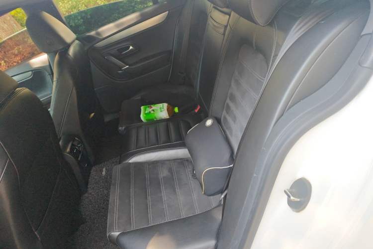 Used Volkswagen FAW-Volkswagen CC 2015 1.8TSI Luxury Model Left Rear Seat