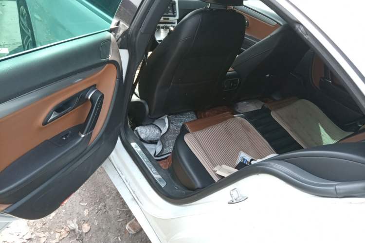 Used Volkswagen FAW-Volkswagen CC 2015 2.0 TSI Luxury Model Left Rear Seat