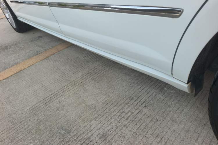 Used Volkswagen FAW-Volkswagen CC 2015 1.8TSI Prestige Model Left Side Sill