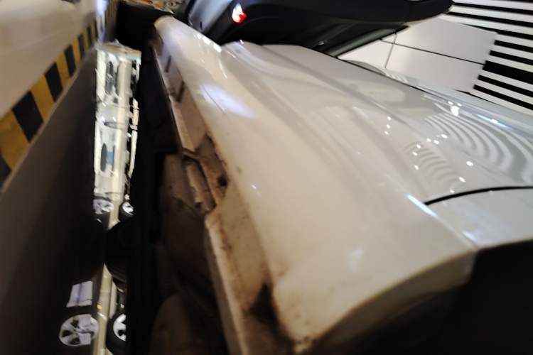 Used Volkswagen FAW-Volkswagen CC 2015 1.8TSI Luxury Model Left Side Sill