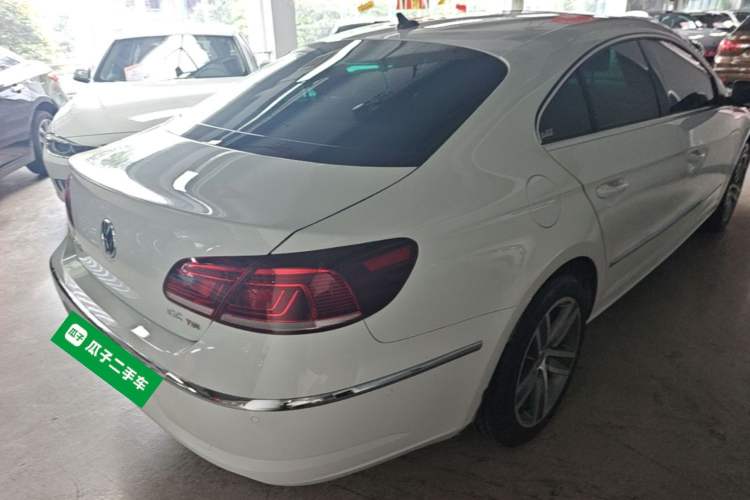 Used Volkswagen FAW-Volkswagen CC 2015 2.0 TSI Luxury Model Rear Right 45 Deg