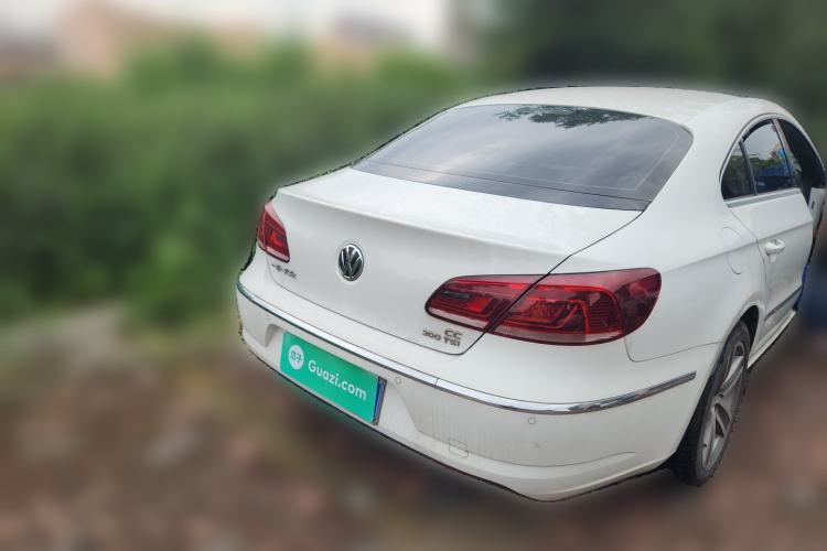 Used Volkswagen FAW-Volkswagen CC 2015 1.8TSI Luxury Model Rear Right 45 Deg