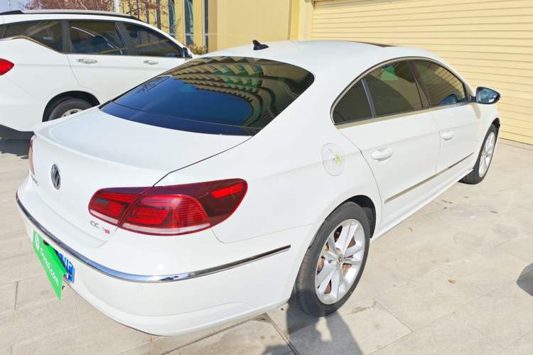 Used Volkswagen FAW-Volkswagen CC 2015 1.8TSI Luxury Model Rear Right 45 Deg