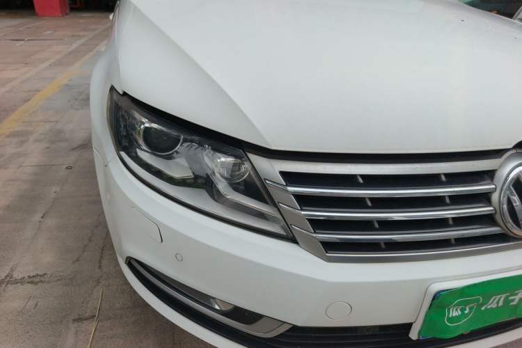 Used Volkswagen FAW-Volkswagen CC 2015 1.8TSI Luxury Model Right Front Headlight