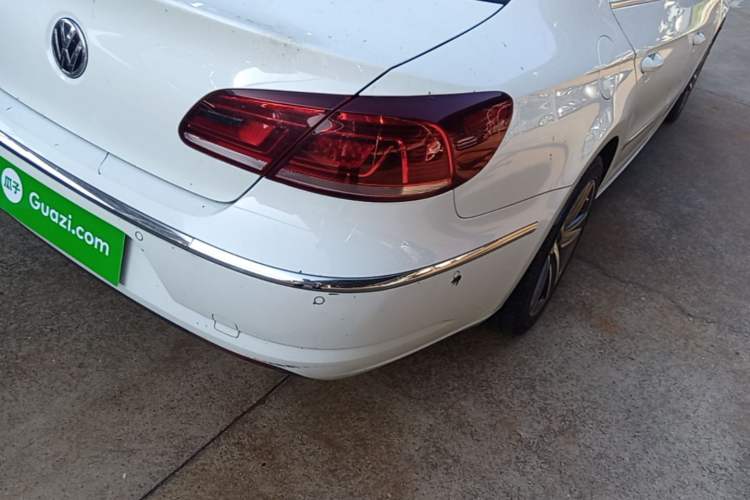 Used Volkswagen FAW-Volkswagen CC 2015 2.0 TSI Luxury Model Right Rear Taillight