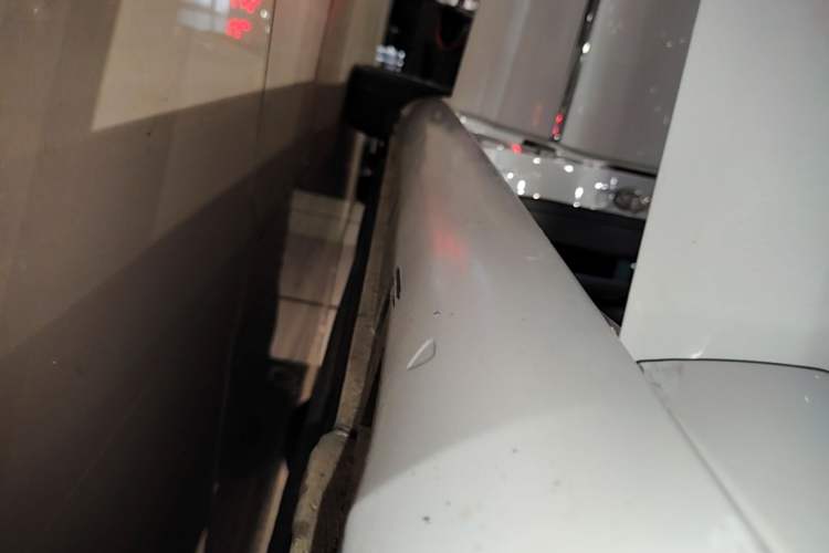 Used Volkswagen FAW-Volkswagen CC 2015 1.8TSI Luxury Model Right Side Sill