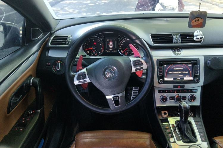 Used Volkswagen FAW-Volkswagen CC 2015 2.0 TSI Ultimate Model Steering Wheel